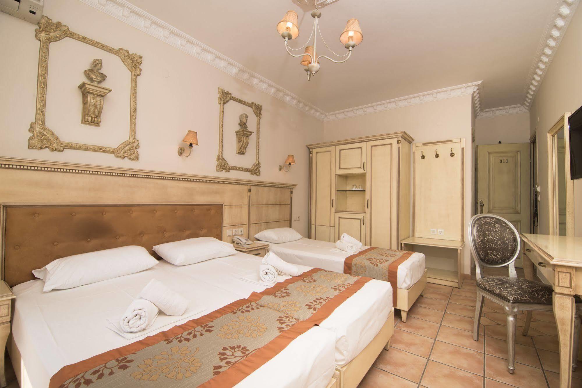 Parthenon Art Hotel Olympiakí Aktí Buitenkant foto